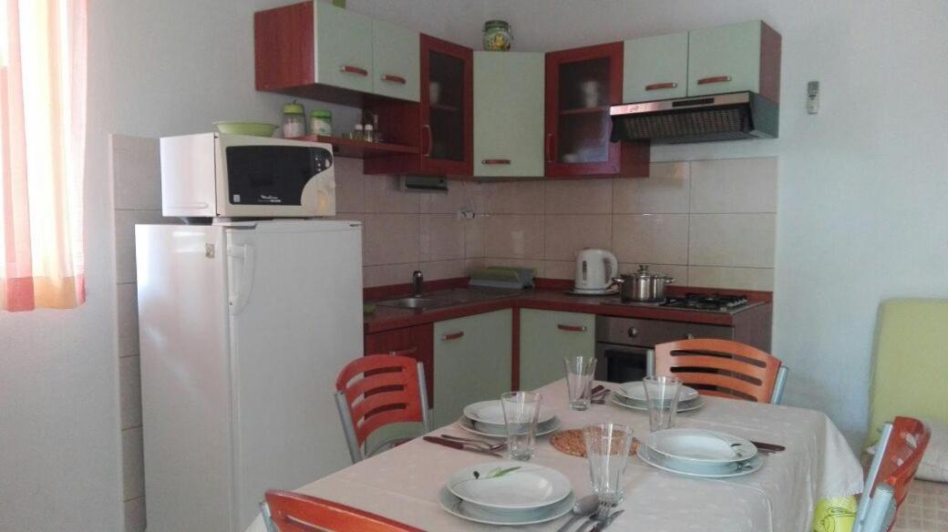 Apartment Peris Sevid Exterior photo